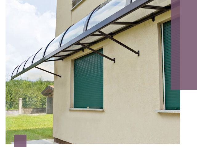 Козырьки над окнами в Кимрах — изготовление и монтаж по выгоде