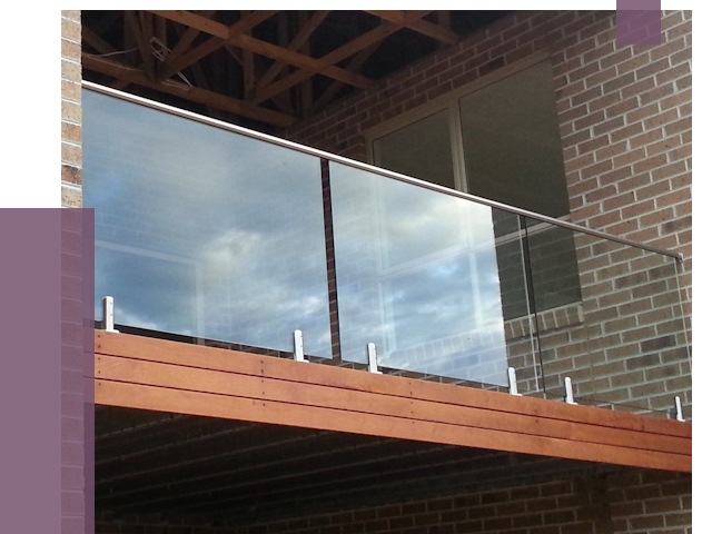 Стеклянные парапеты на крыше и террасе в Кимрах от 11744 руб. | ПРОЛЁТ-Кмы